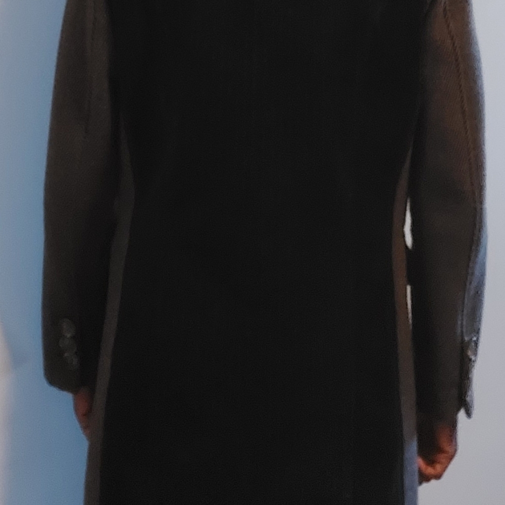Coat - Picture 4 of 4